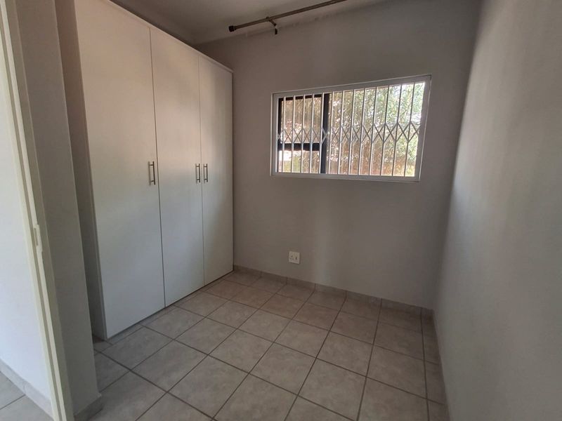 Turn-Key 2-Bedroom, 2-Bathroom Simplex in Clarina - Photo 8