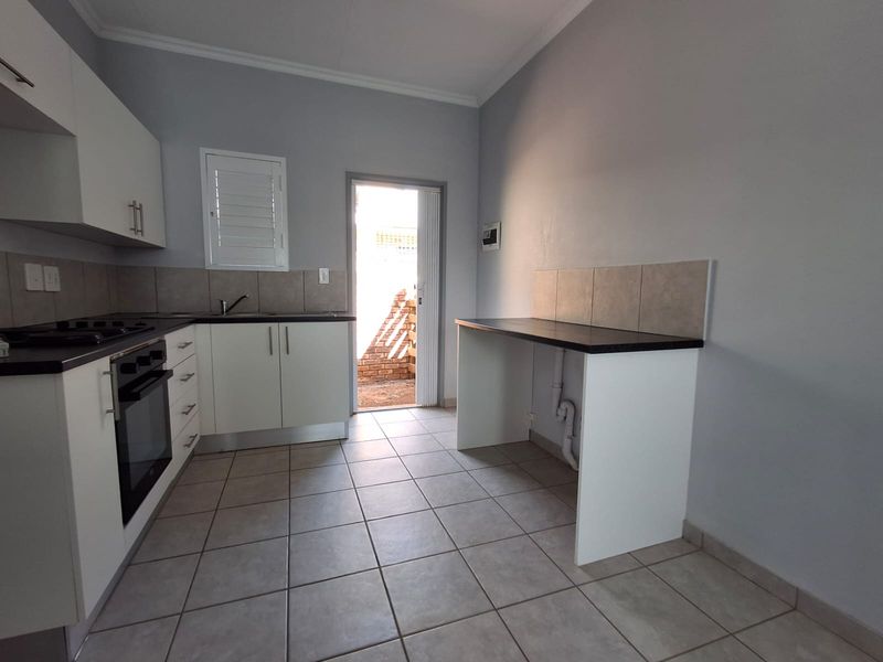 Turn-Key 2-Bedroom, 2-Bathroom Simplex in Clarina - Photo 4