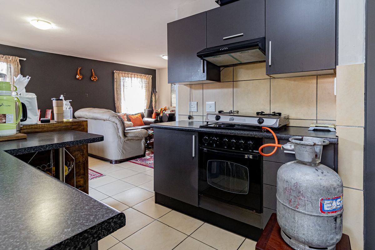 Discover Your Own Slice of Paradise in a Secure Lifestyle Estate - Photo 4