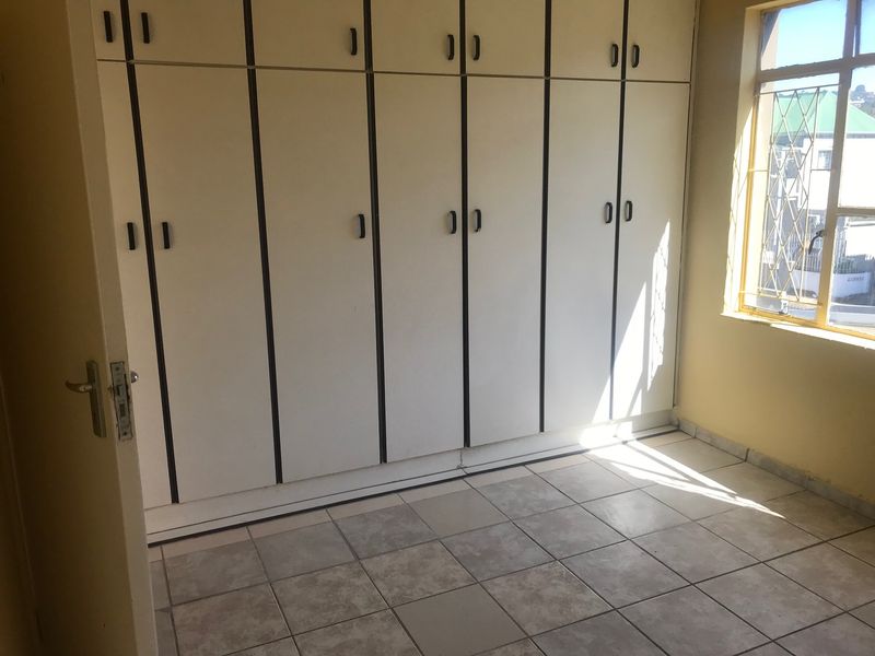 Reduced to sell , investment property on pubilc transport route - Photo 7