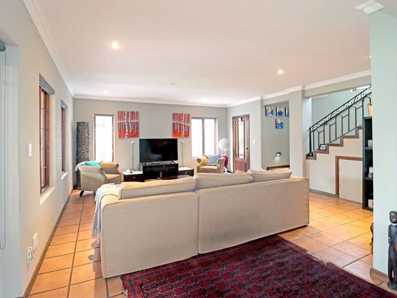 Embrace warm and inviting spaces in this French Provencian Country Home. - Photo 10