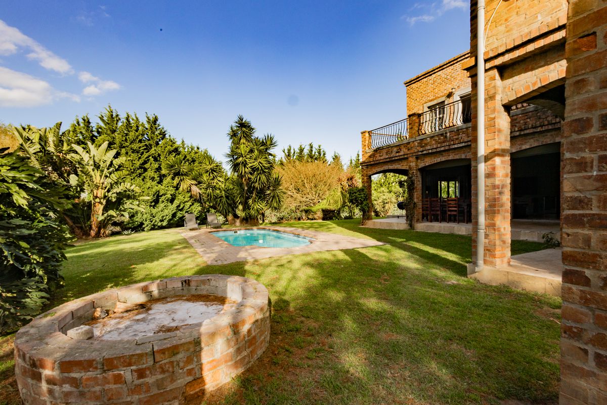 HOT PROPERTY! 5 EN-SUITES, FLAT & SO MUCH MORE! - Photo 5