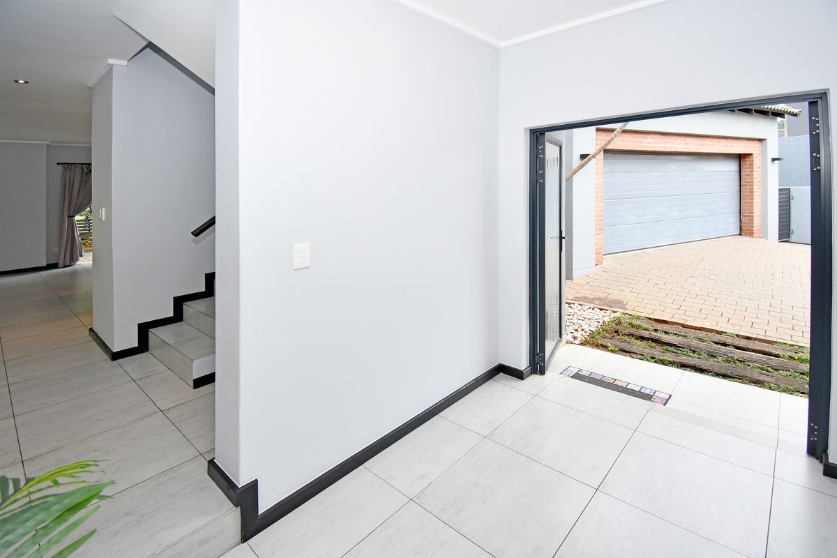 Modern Family Home on a Private Green Belt where vaule far exceeds the price - Photo 2