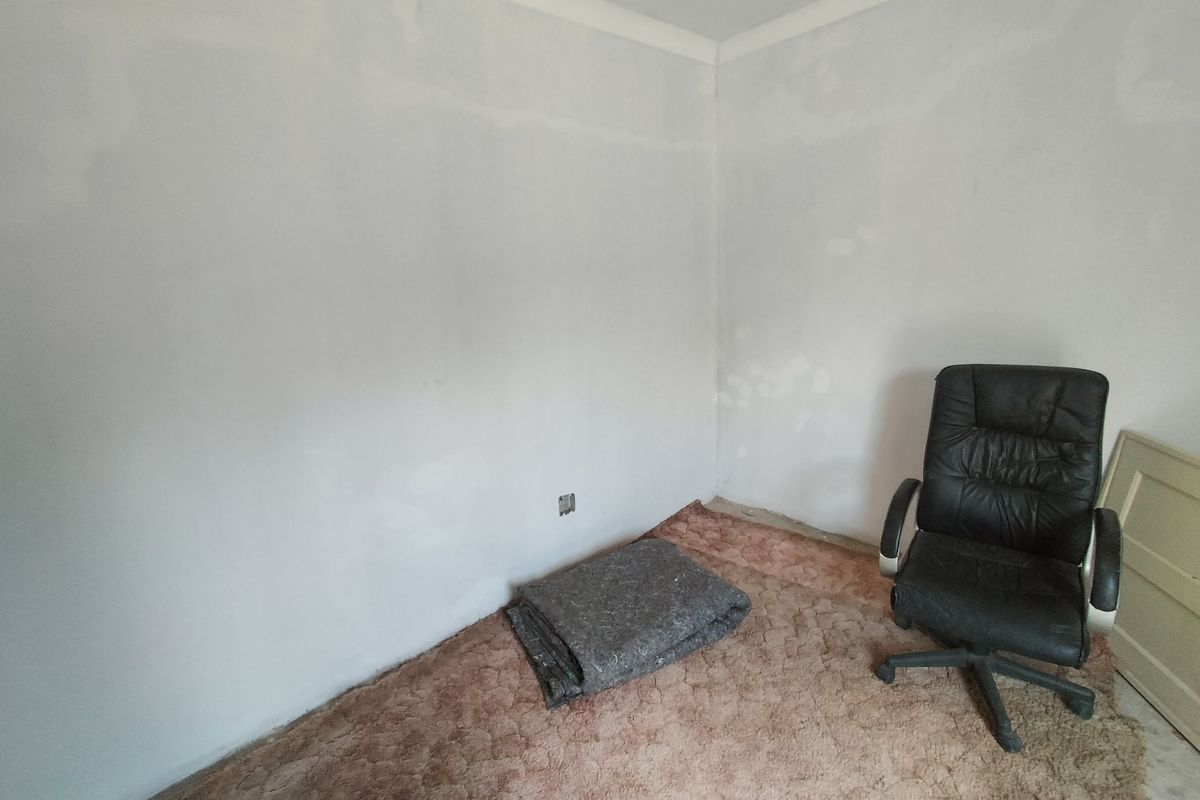 Unfinished Gem with Endless Potential in Pretoria North - Photo 2