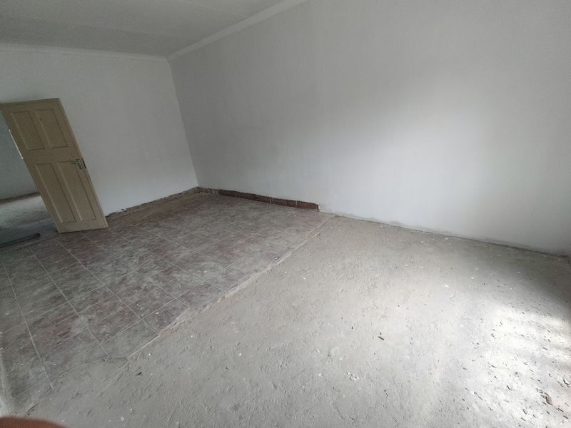 Unfinished Gem with Endless Potential in Pretoria North - Photo 10