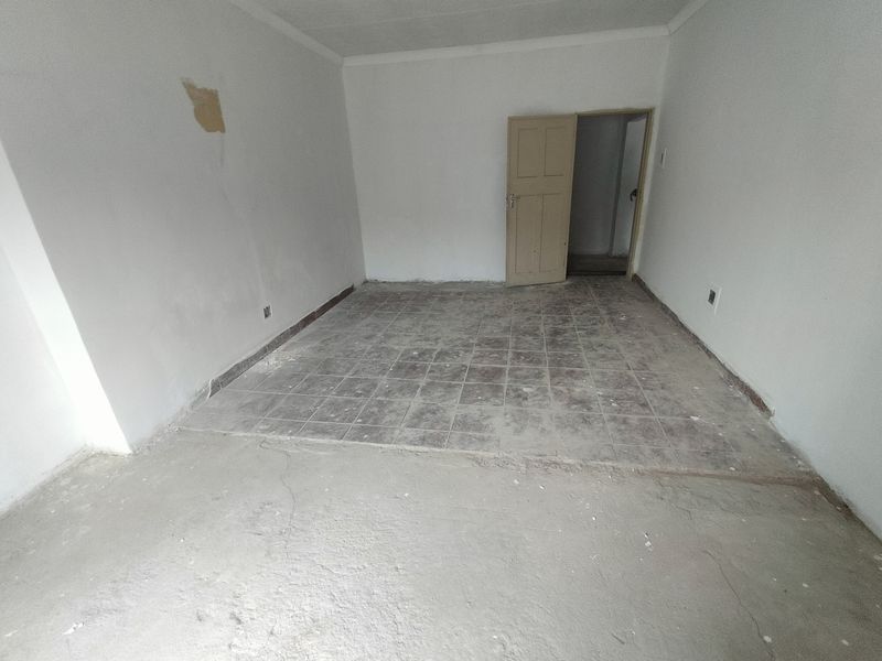 Unfinished Gem with Endless Potential in Pretoria North - Photo 7