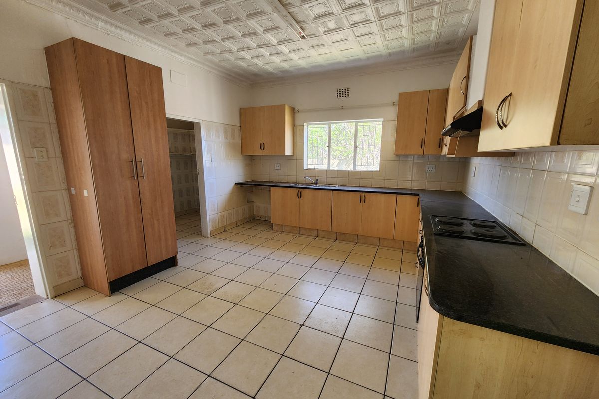 Safe, Private & Modern Student Accommodation – Steps from Balfour Technical College! - Photo 4