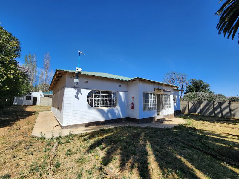 Safe, Private & Modern Student Accommodation – Steps from Balfour Technical College! - Photo 2