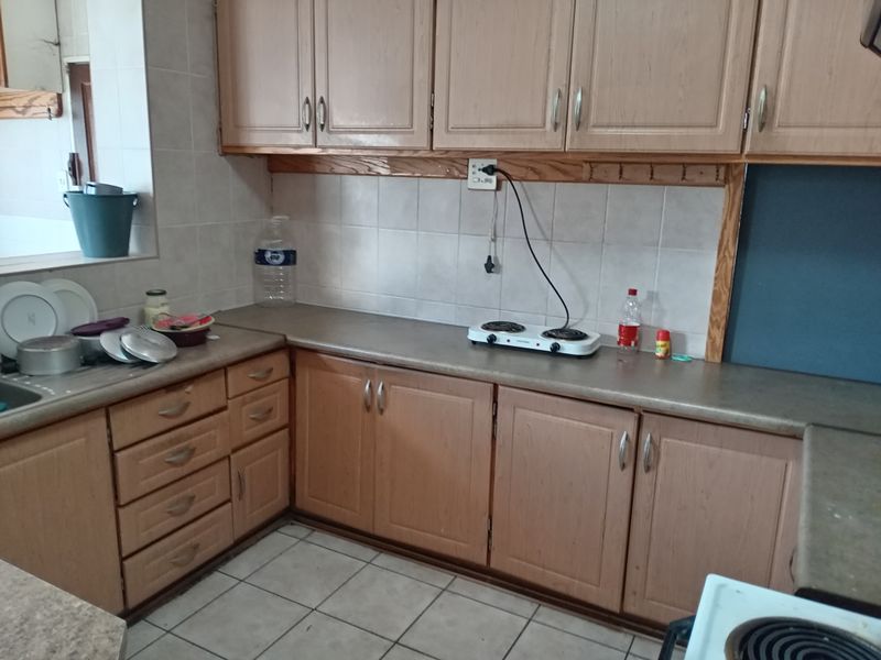 House for Sale in Evander – Excellent Renovation Opportunity - Photo 3