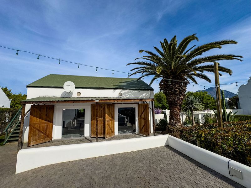 Historic Cape Dutch Property For Sale In Tulbagh - The Old Parsonage, circa 1795 - Photo 8