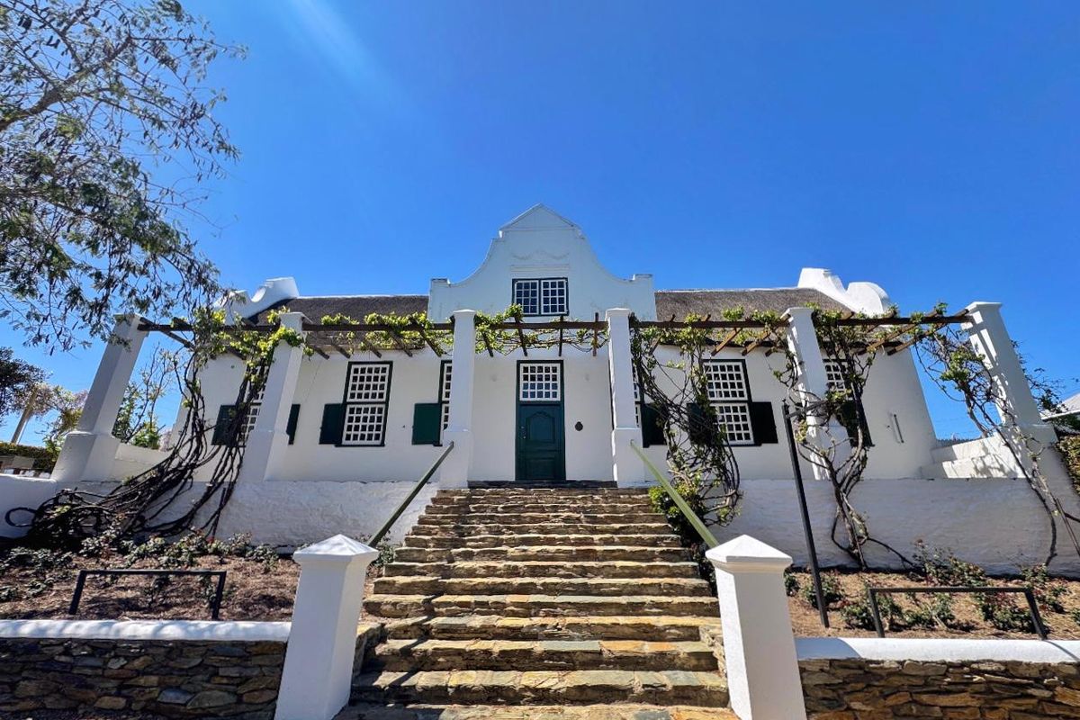 Historic Cape Dutch Property For Sale In Tulbagh - The Old Parsonage, circa 1795 - Photo 3