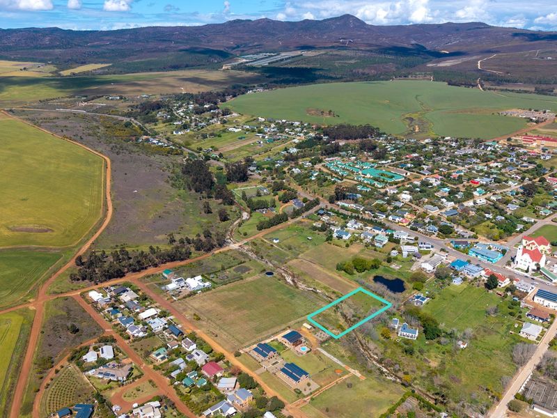 Peaceful Country Escape with River Frontage - Photo 4