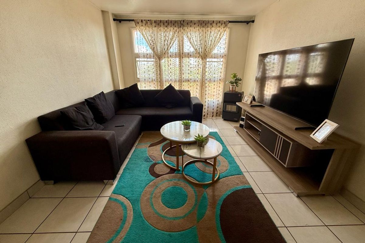 Charming 2-Bedroom Apartment for Sale in Pretoria North - Photo 4