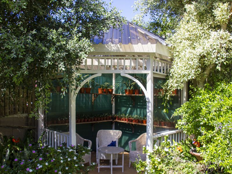 Stunning Family Home with Breathtaking River and Sea Views - Photo 9