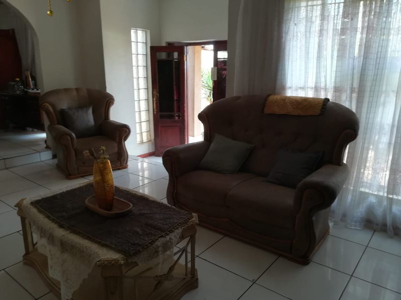 Freehold Pending Sale In Potchefstroom - Photo 6