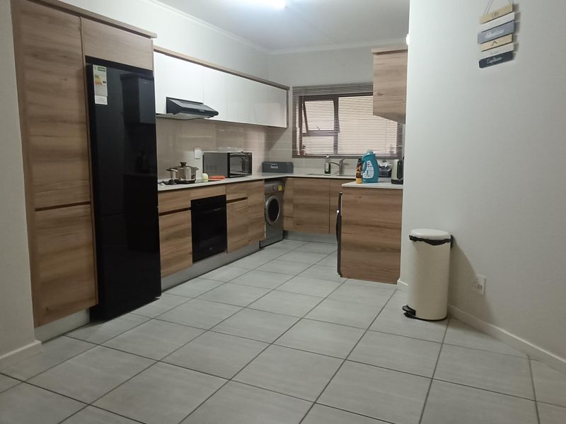 Luxury Living in Waterfall City – Modern 3-Bedroom at an Unbeatable Price! - Photo 5