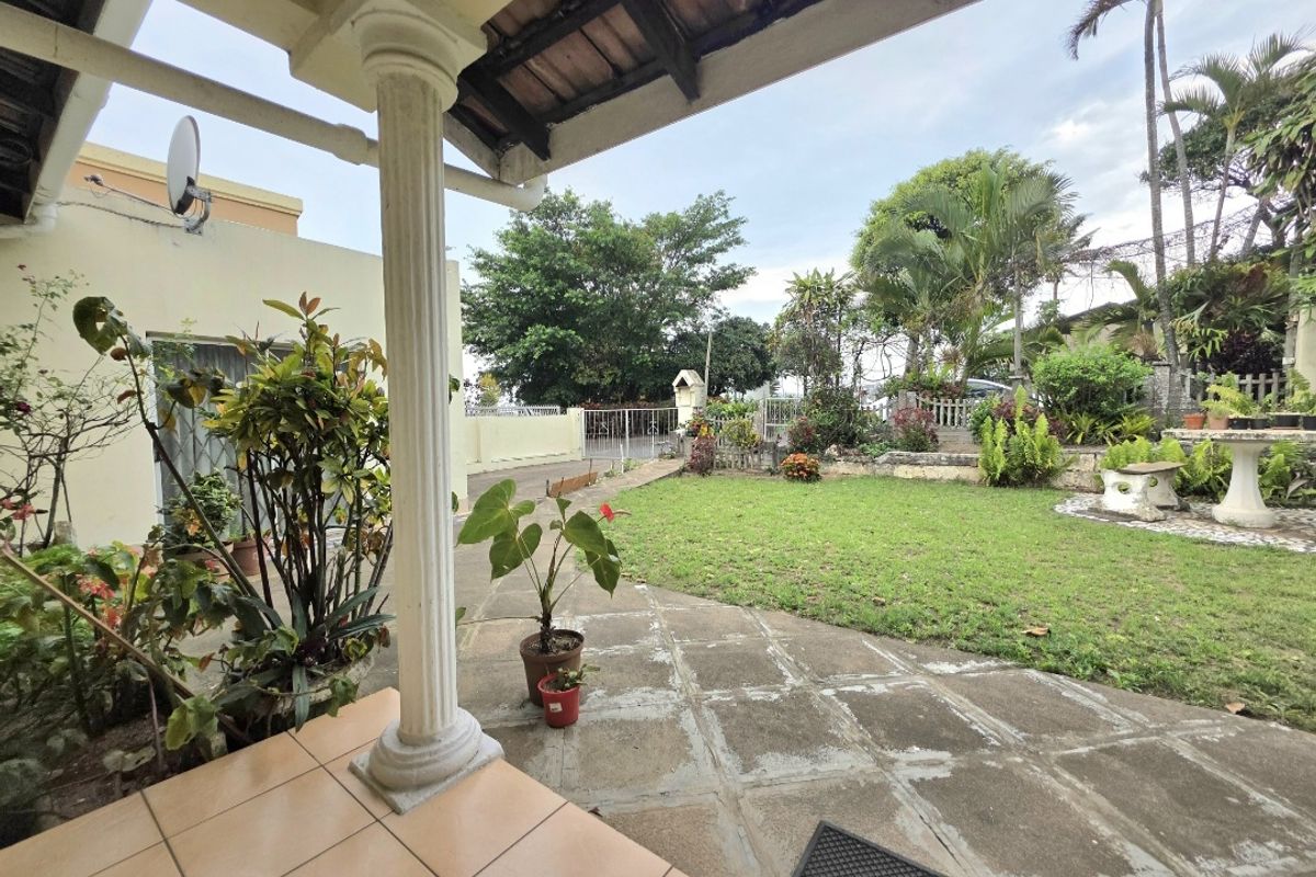 Stunning 4-bedroom in the heart of isiphingo hills!! - Photo 2