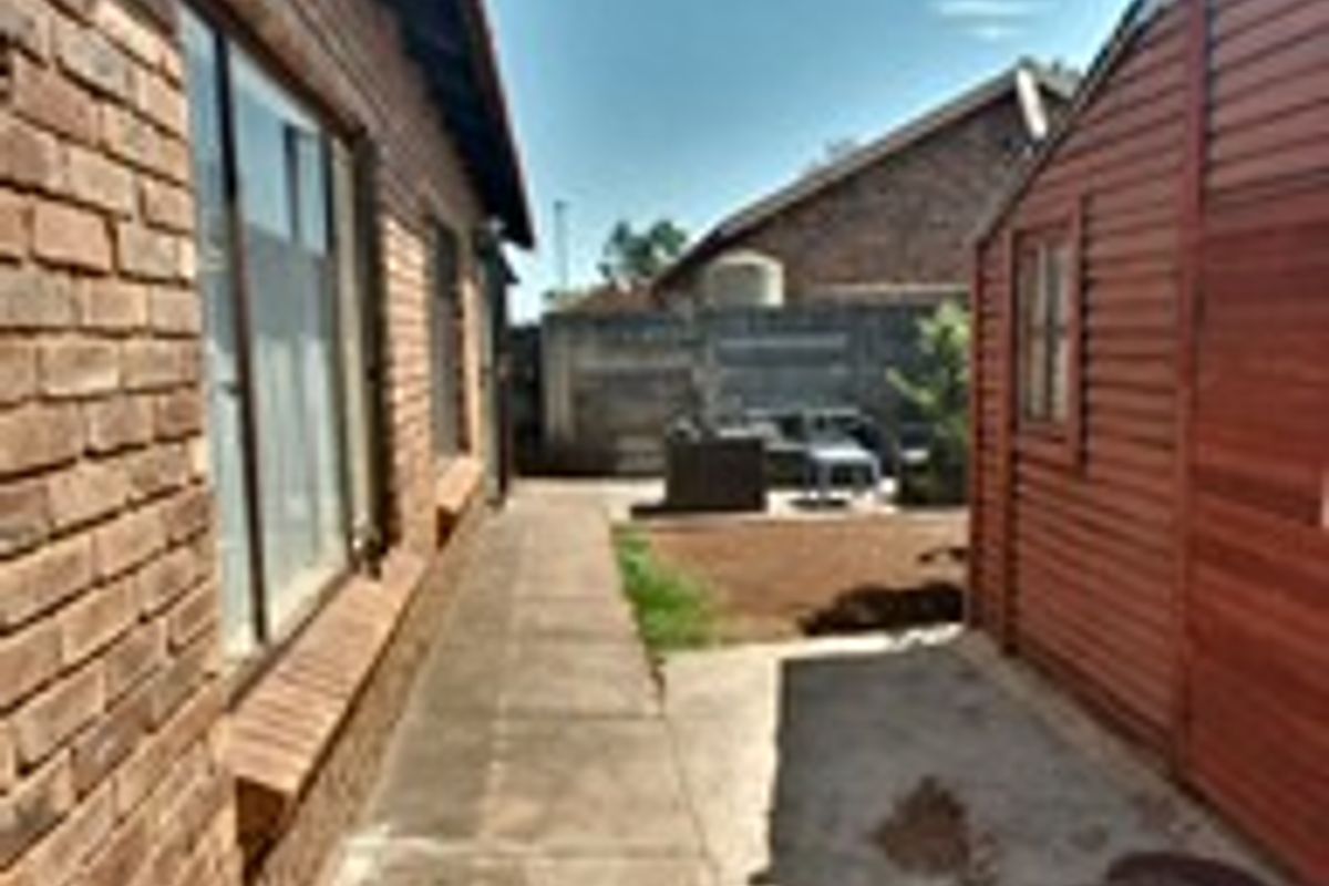 2 Bedrooms of Pure Joy - Photo 4