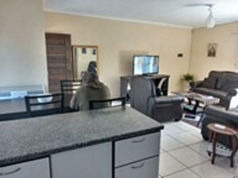 2 Bedrooms of Pure Joy - Photo 6