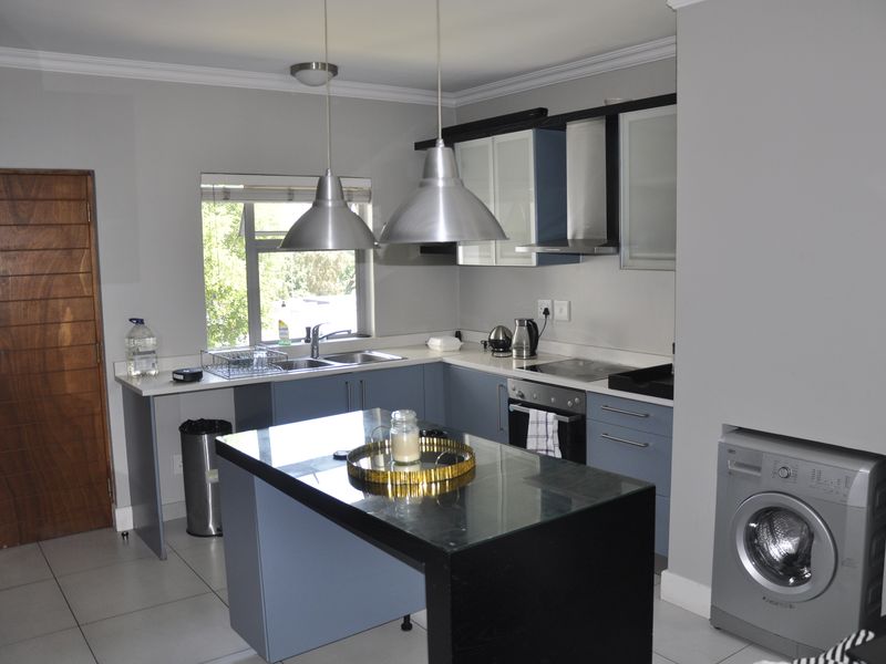 Your Modern Lifestyle Starts Here: The Foundry in Wendywood! - Photo 5