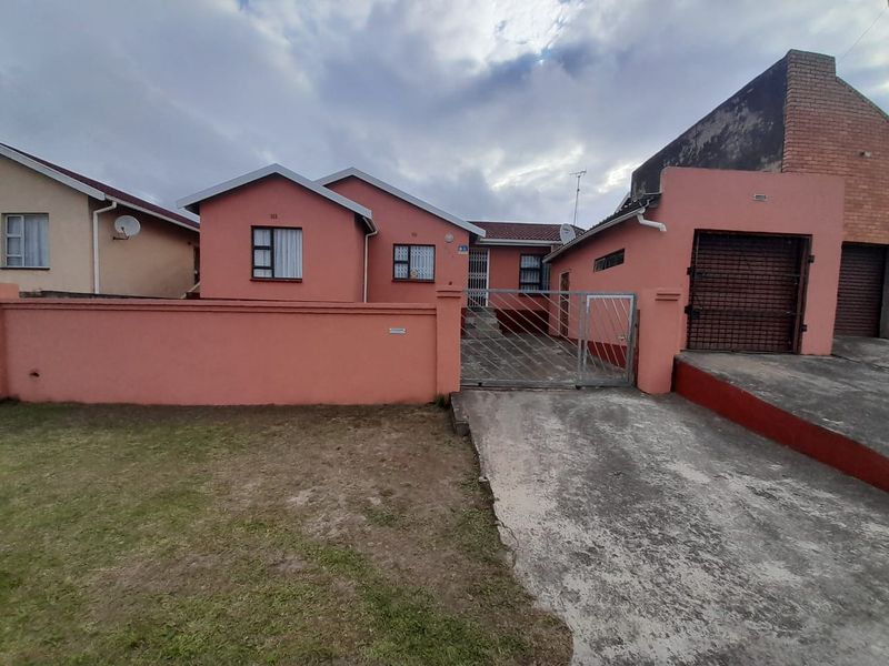 A Neatly kept Family Home - Photo 1