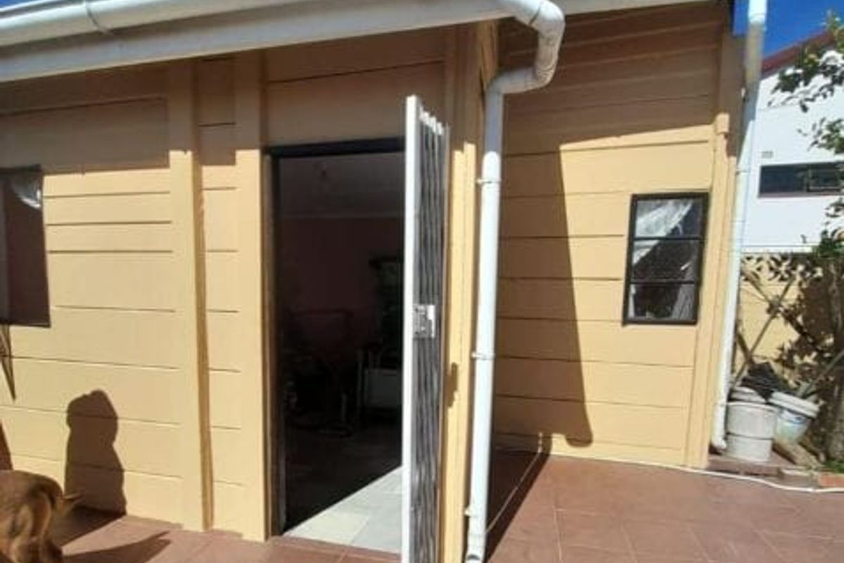 A Home On A Huge Erf - Photo 4