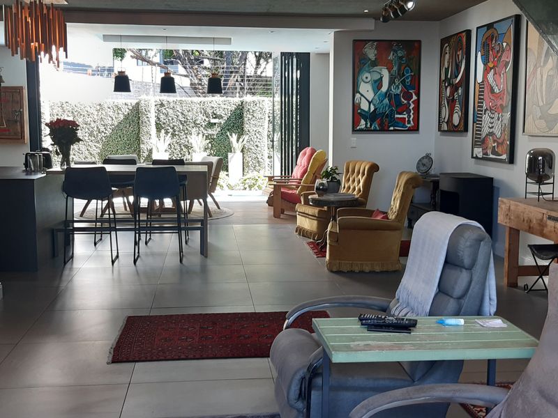 In A Class of it's Own - Photo 6