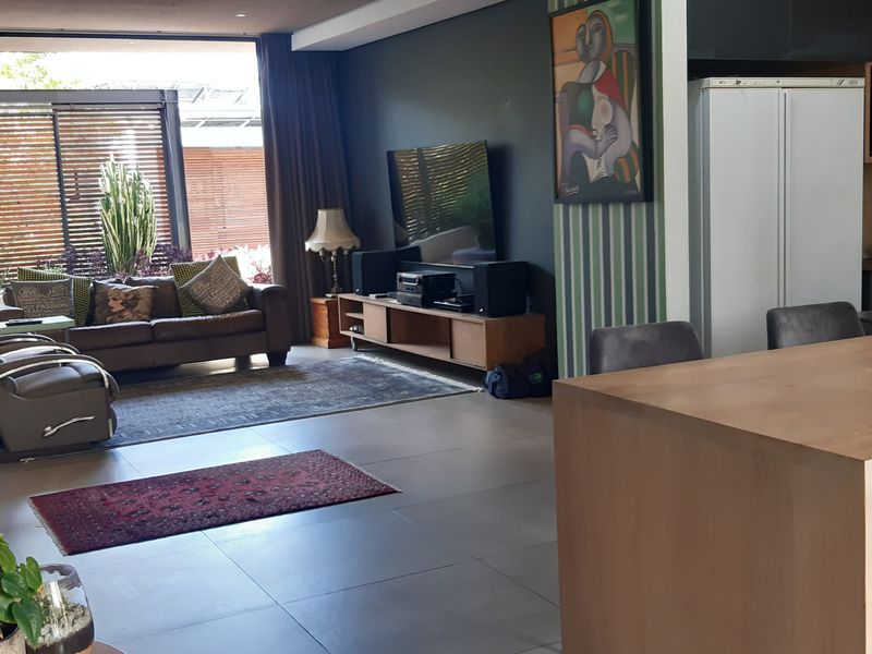 In A Class of it's Own - Photo 9