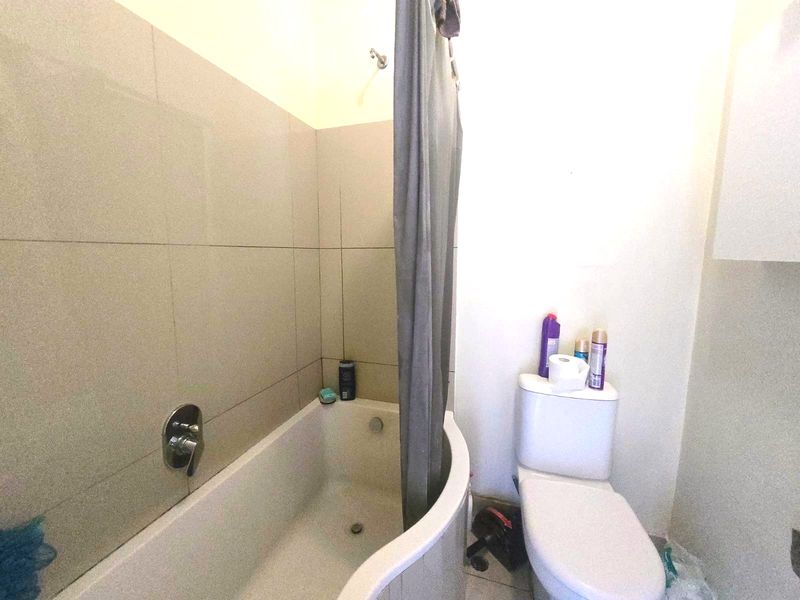 Perfect Investment or First Time Buyer Opportunity - Photo 8