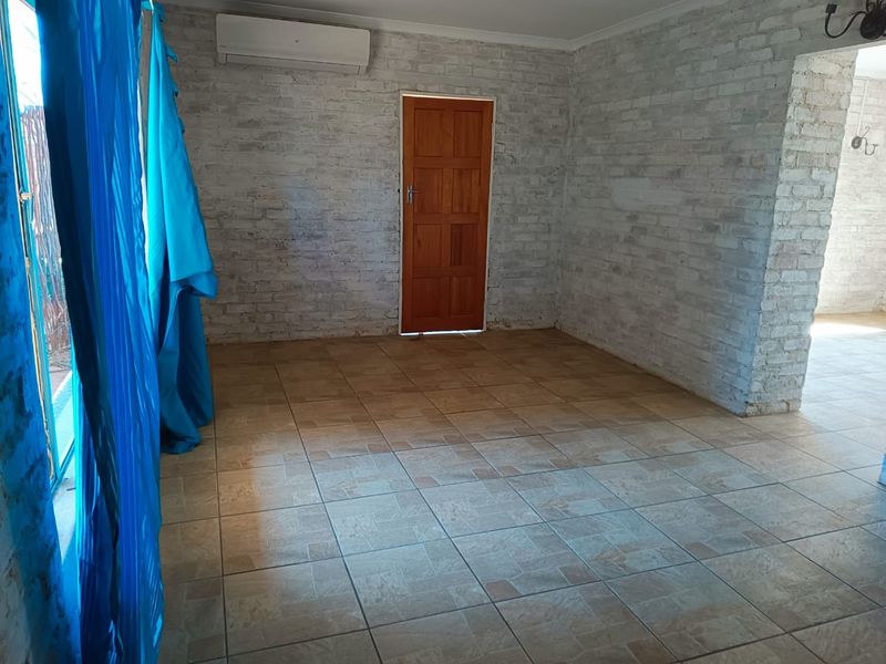 Spacious Family Home with Flat – Comfort, Space & Versatility in Parys! - Photo 7