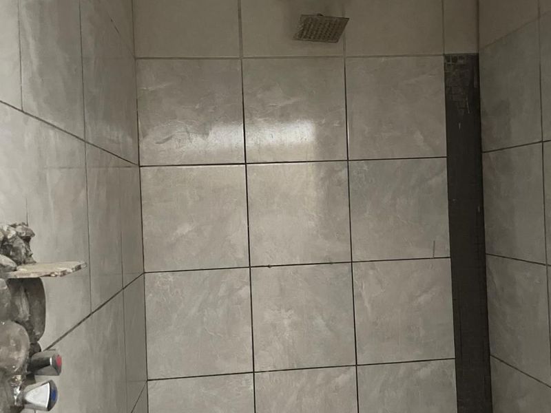 Spacious Family Home with Flat – Comfort, Space & Versatility in Parys! - Photo 6