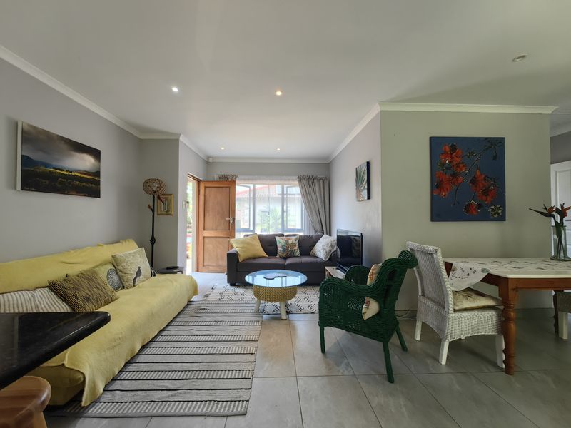 Immaculate Townhouse on Popular Coastal Golf Estate - Photo 4