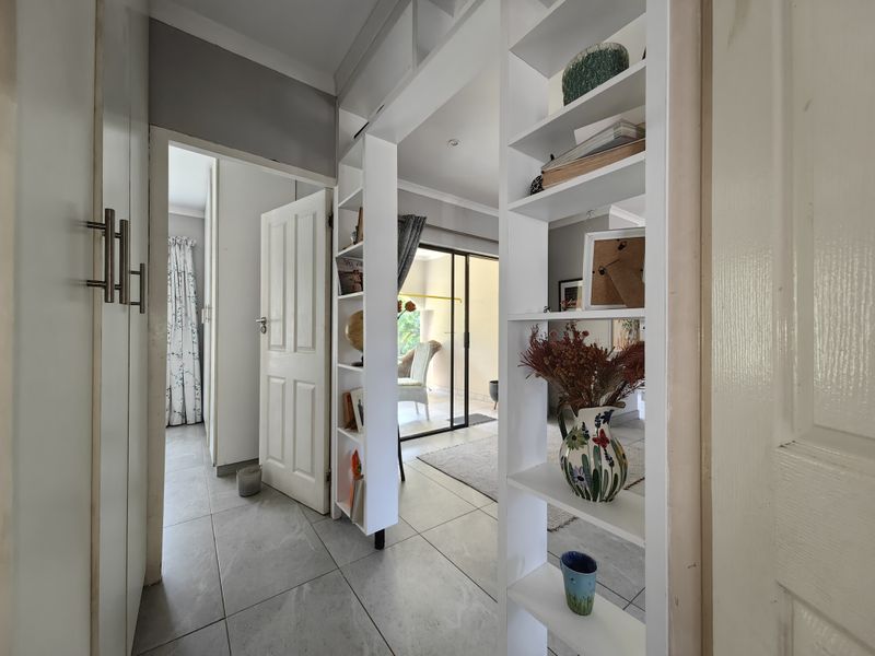 Immaculate Townhouse on Popular Coastal Golf Estate - Photo 8