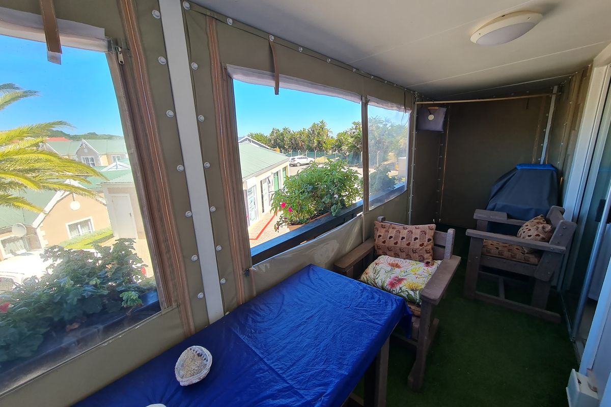 Compact Immaculate Pad in Marina Martinique, Jeffreys Bay - Photo 5
