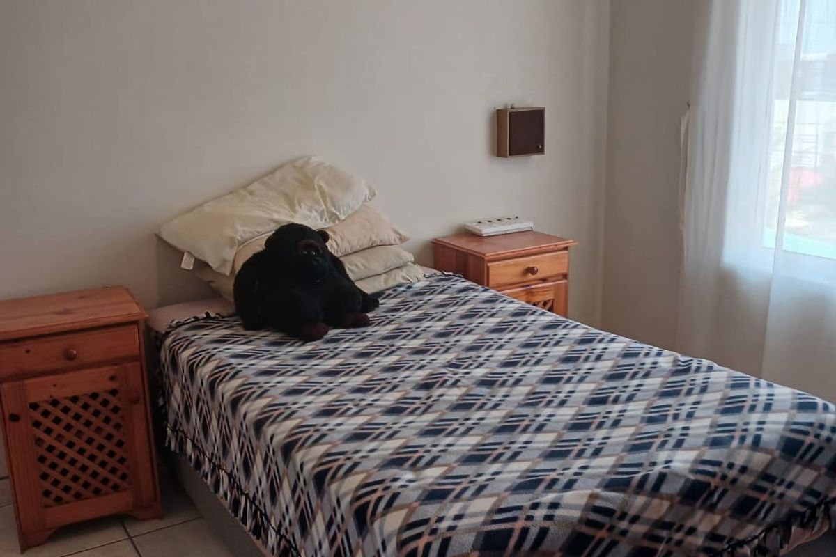 Pet friendly 1 Bedroom Flat R520 000 - Photo 4