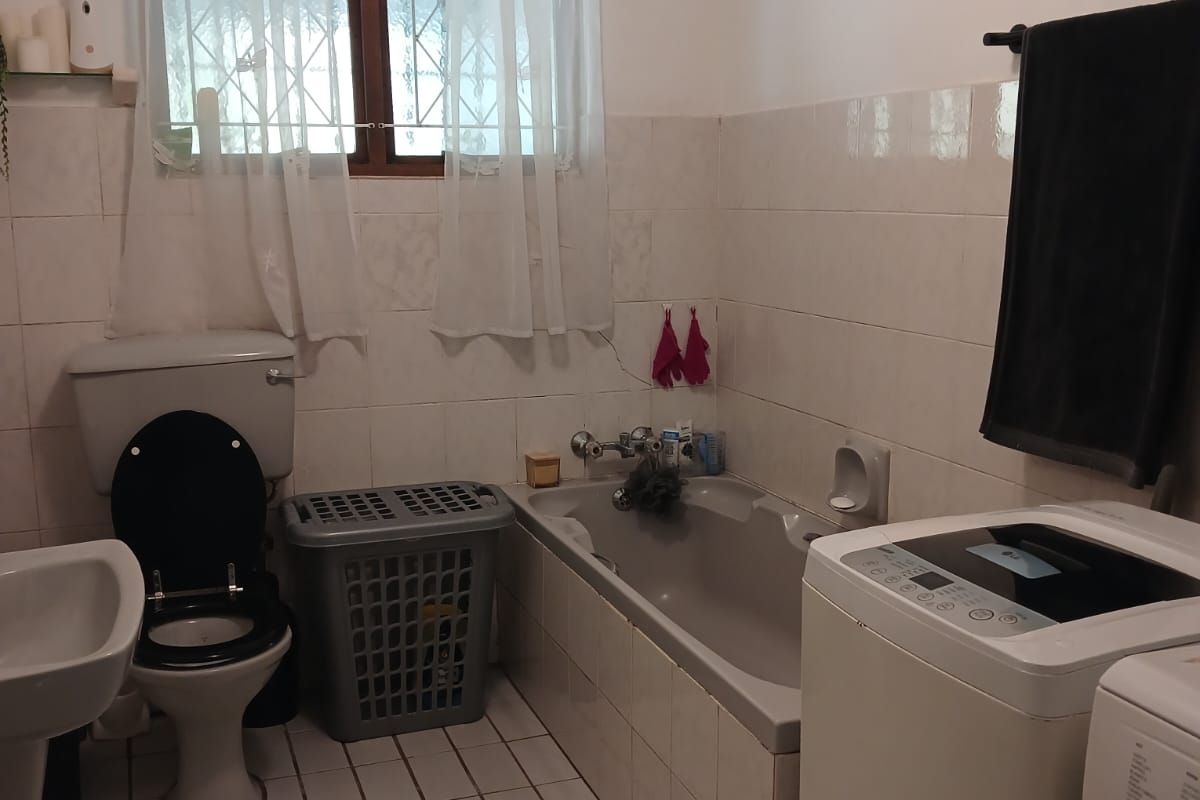 3 Bedroom House R10 000  Rental - Photo 5