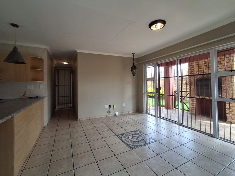 Modern & Secure 3-Bedroom Home in Sought-After Estate - Photo 10