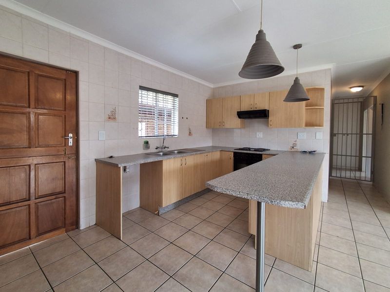 Modern & Secure 3-Bedroom Home in Sought-After Estate - Photo 6