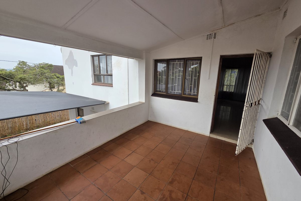 Spacious Family Home With Business Potential - Photo 3