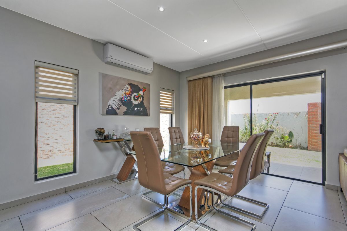 Modern Living Begins Here: Immaculate 3 Bedroom House in The Hutton Estate - Photo 5