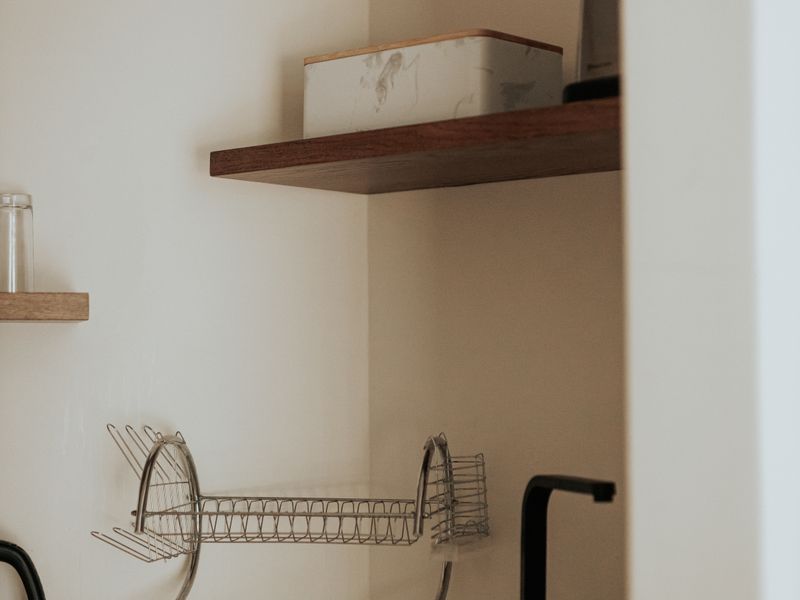 Prime Income-Generating property with excellent main road visibility. - Photo 7