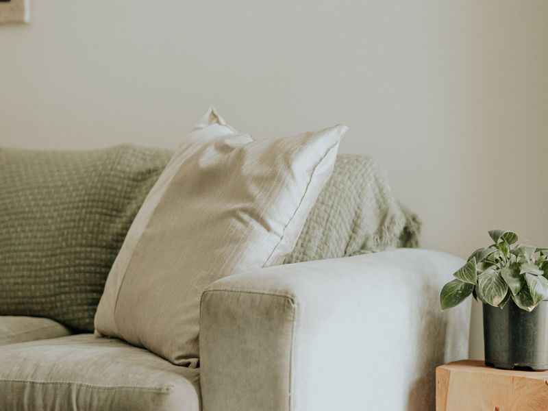 Prime Income-Generating property with excellent main road visibility. - Photo 10