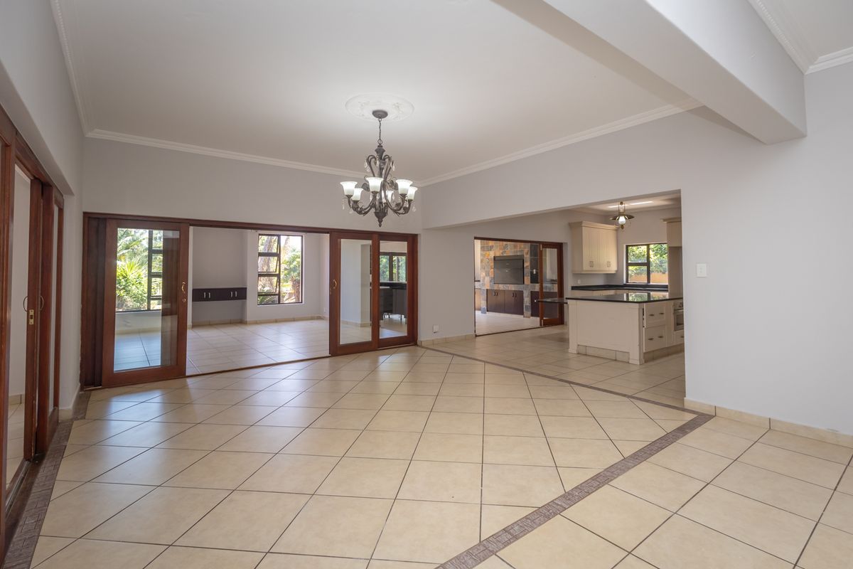 Bring the Whole Family!!! - Photo 5