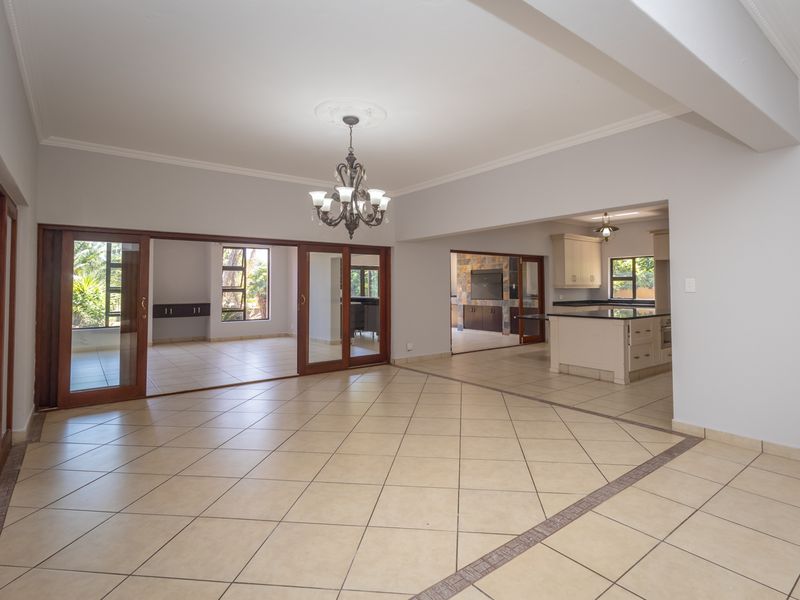 Bring the Whole Family!!! - Photo 5