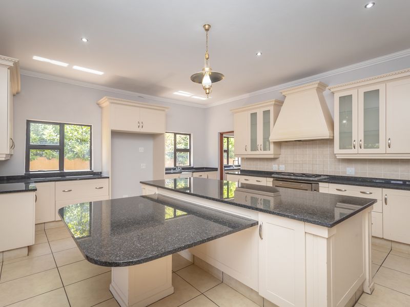 Bring the Whole Family!!! - Photo 9