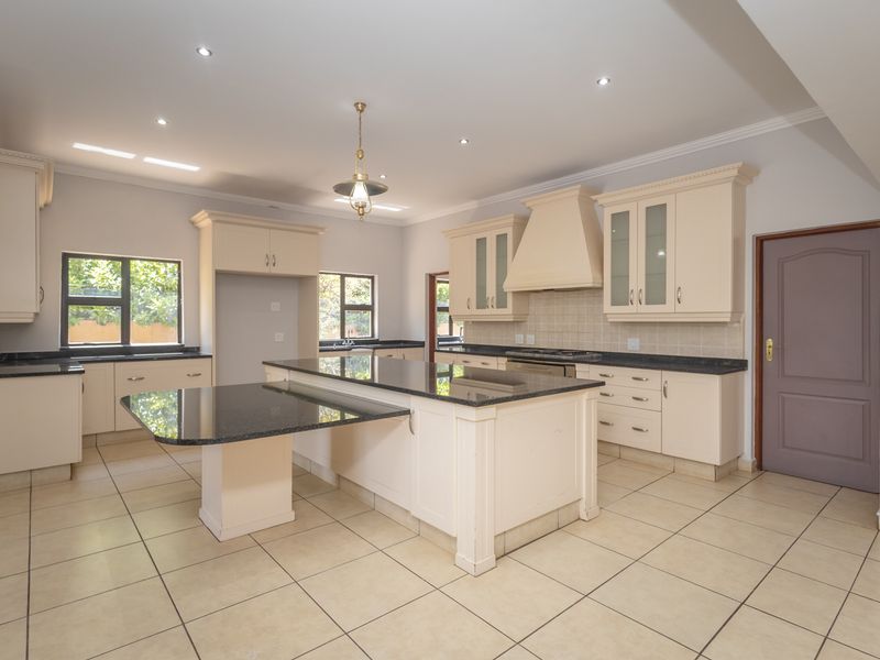 Bring the Whole Family!!! - Photo 8