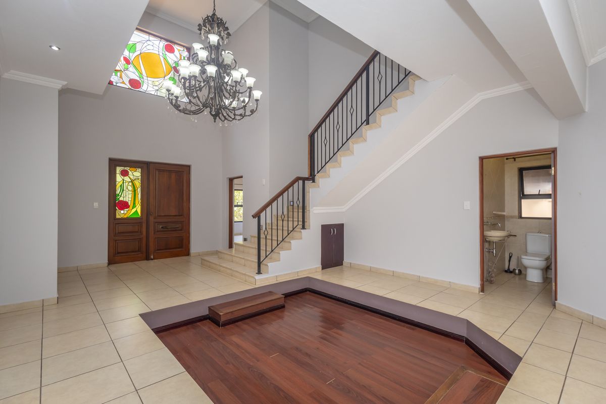 Bring the Whole Family!!! - Photo 3