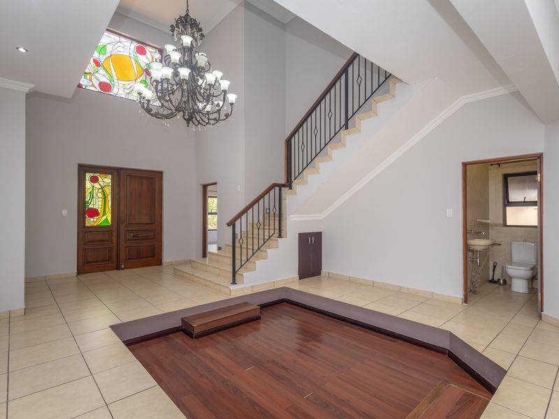 Bring the Whole Family!!! - Photo 3