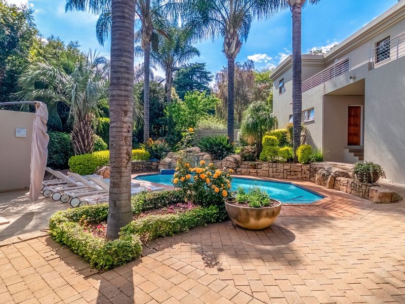 Upper Bedfordview Family Home within a Gated Road Enclosure - Photo 7