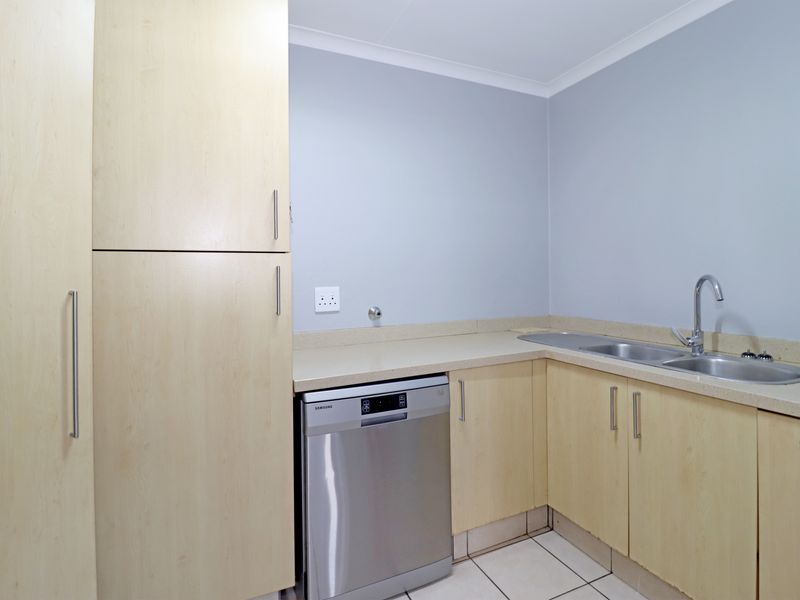 SINGLE STORY - RARE GEM! - Photo 5